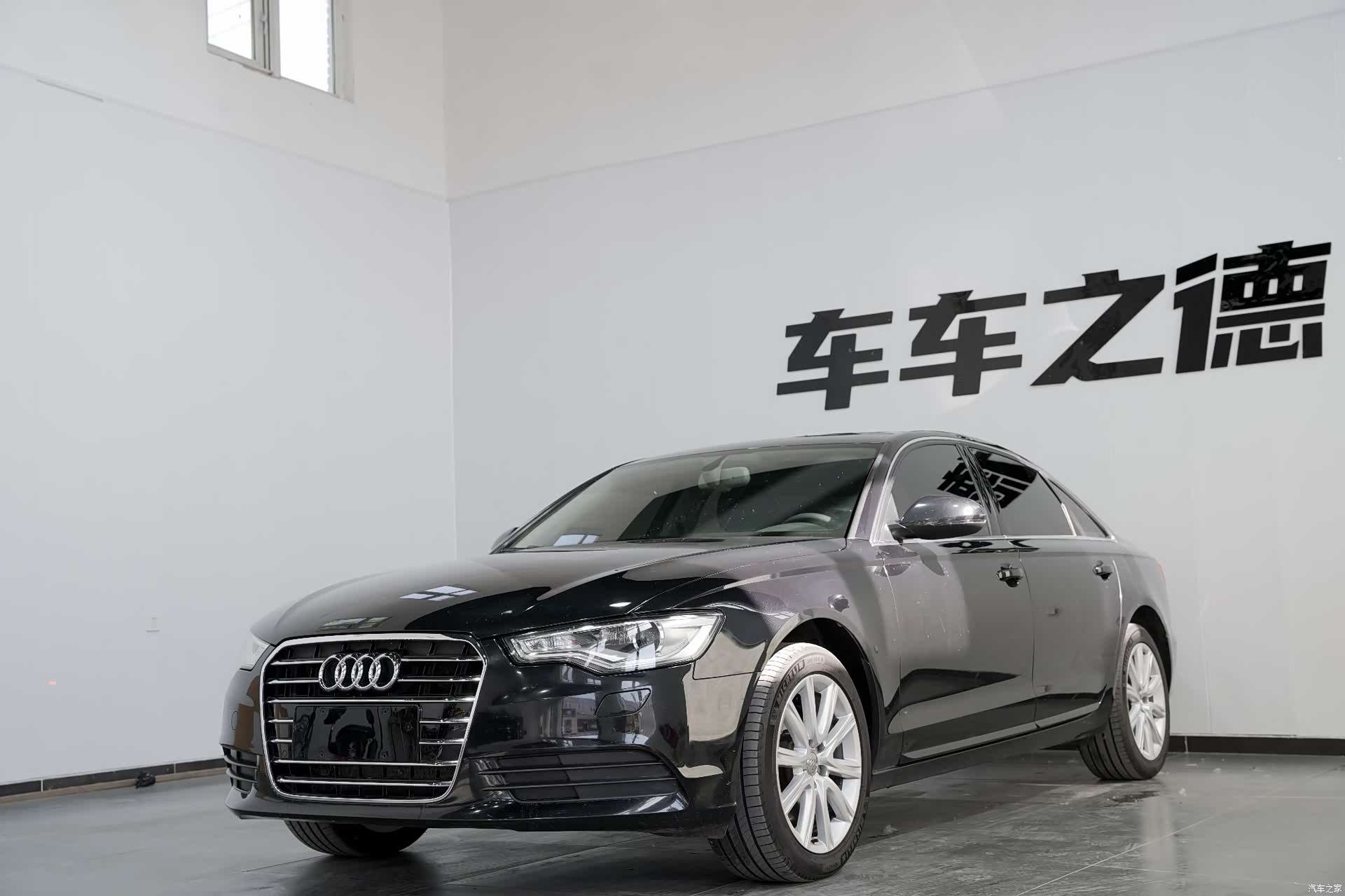 Audi A6L, 2014 1