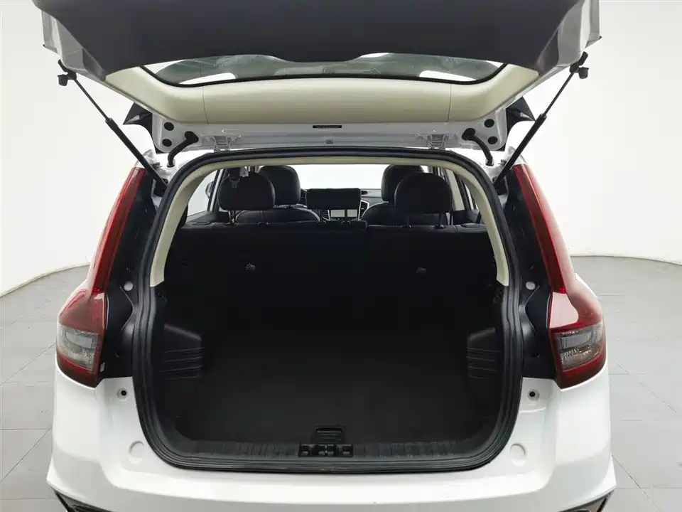 Geely Vision X6