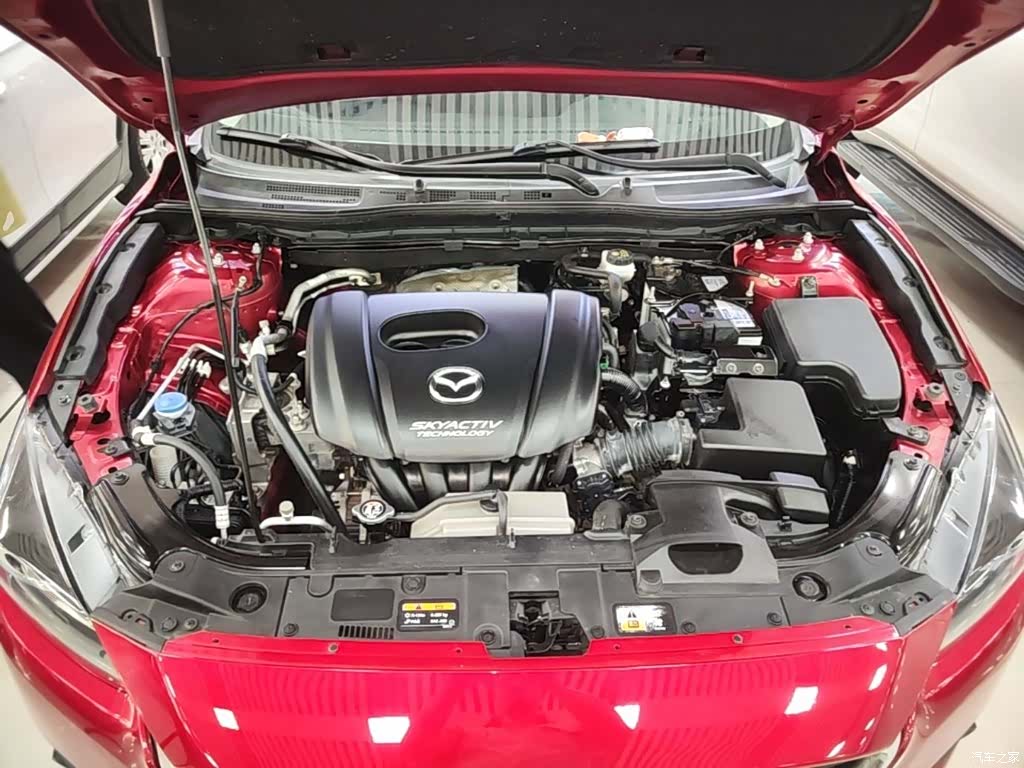 Mazda Mazda3, 2019 20