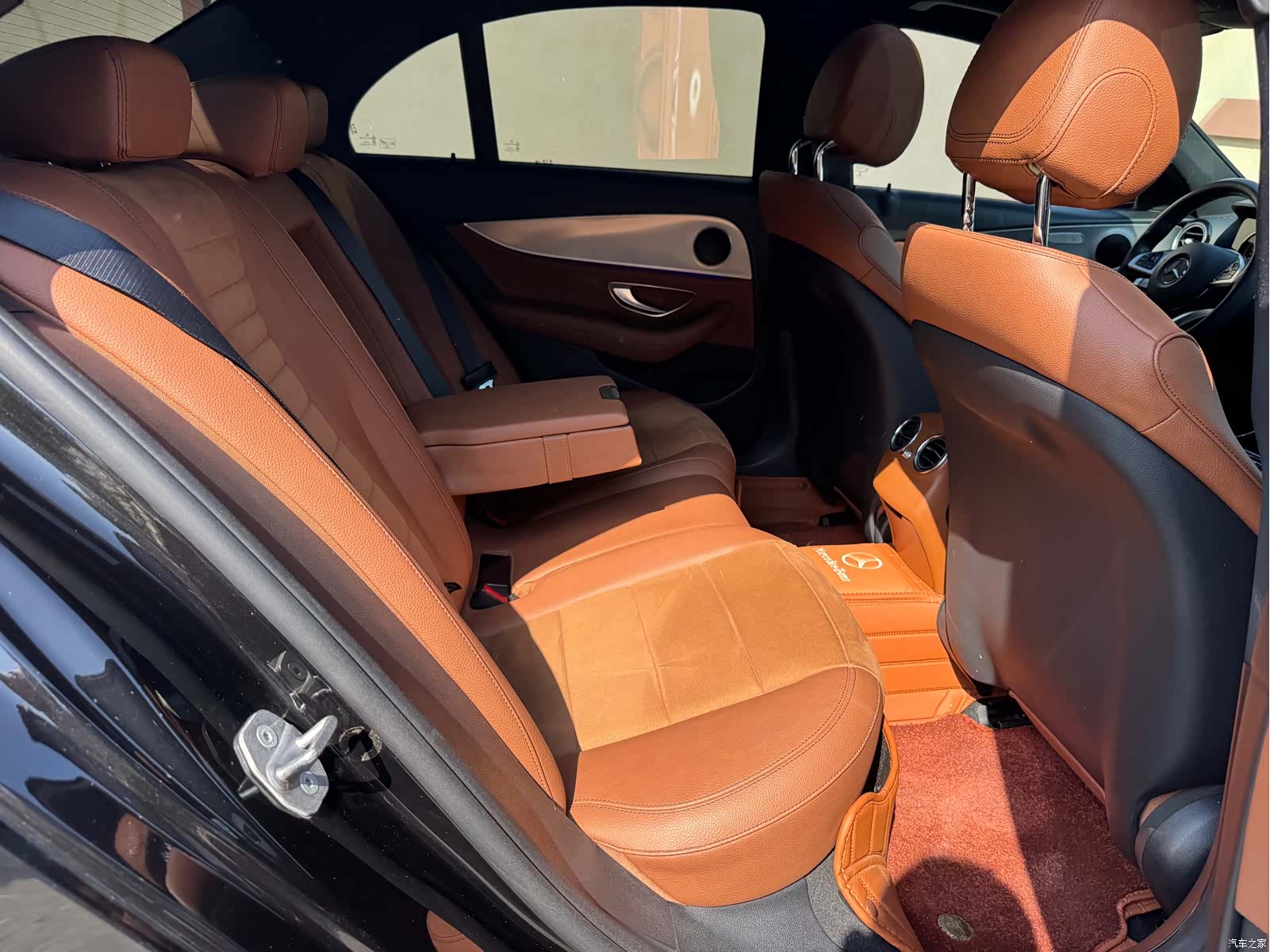 Mercedes-Benz E-Class, 2018 22