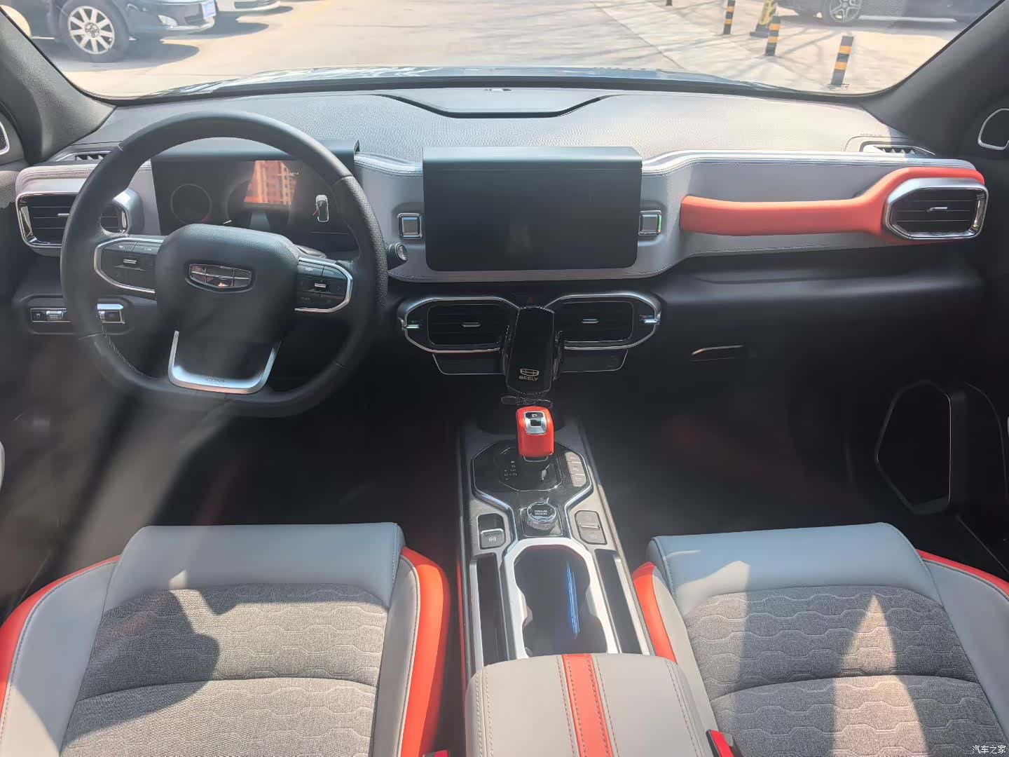 Geely Icon, 2022 4