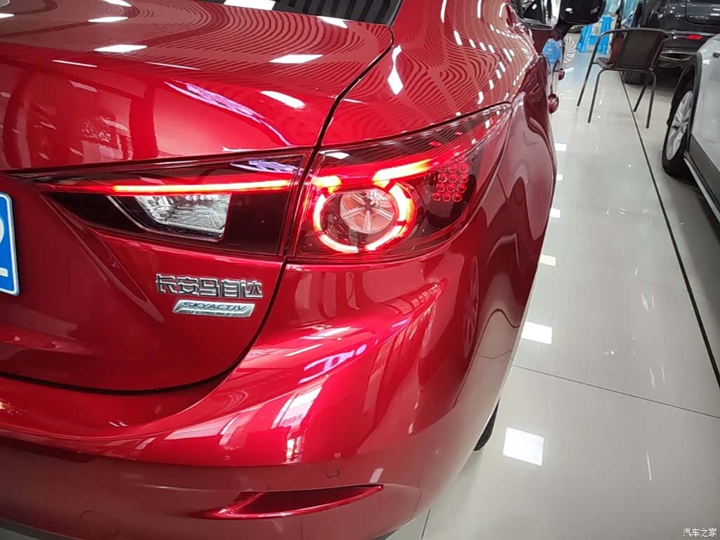 Mazda Mazda3, 2019 8