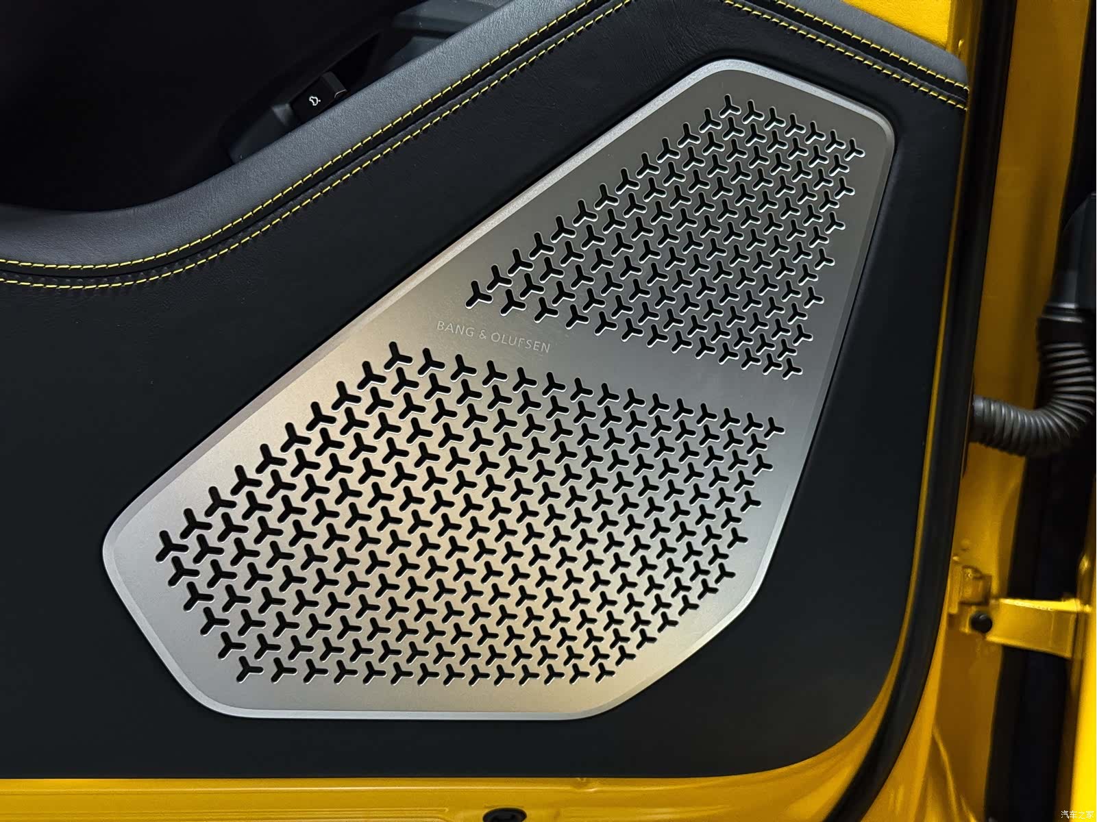 Lamborghini Urus, 2019 15