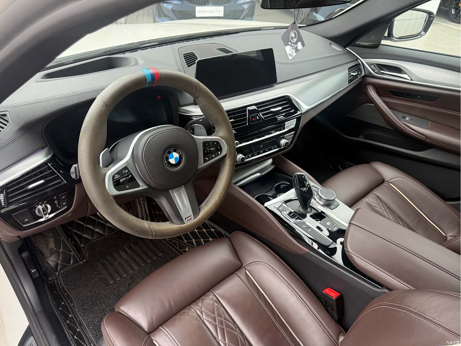 BMW 5 Series, 2020 4