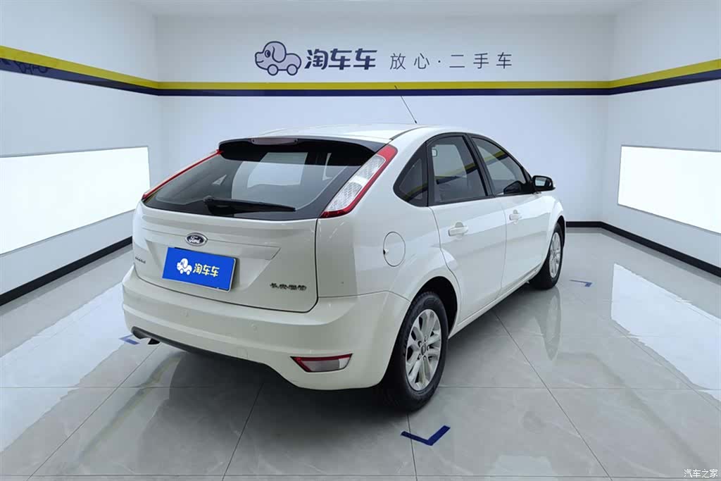 Ford Focus, 2015 3
