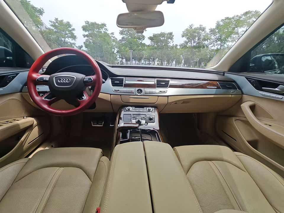 Audi A8 Audi A8