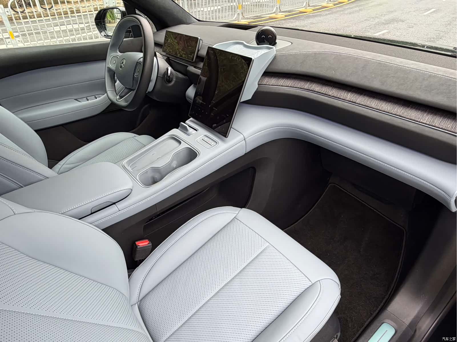 NIO EC6, 2024 13