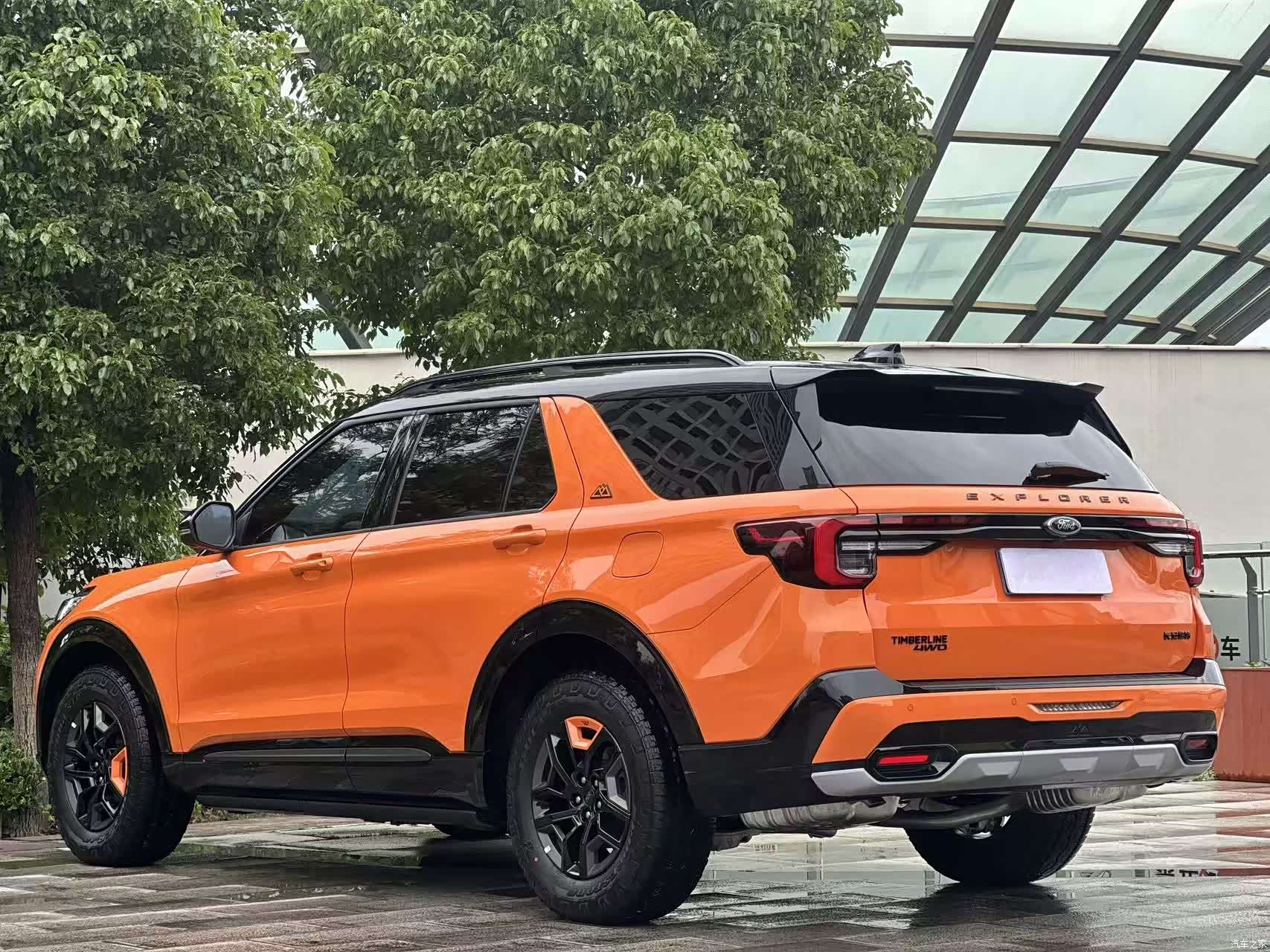 Ford Explorer, 2024 6