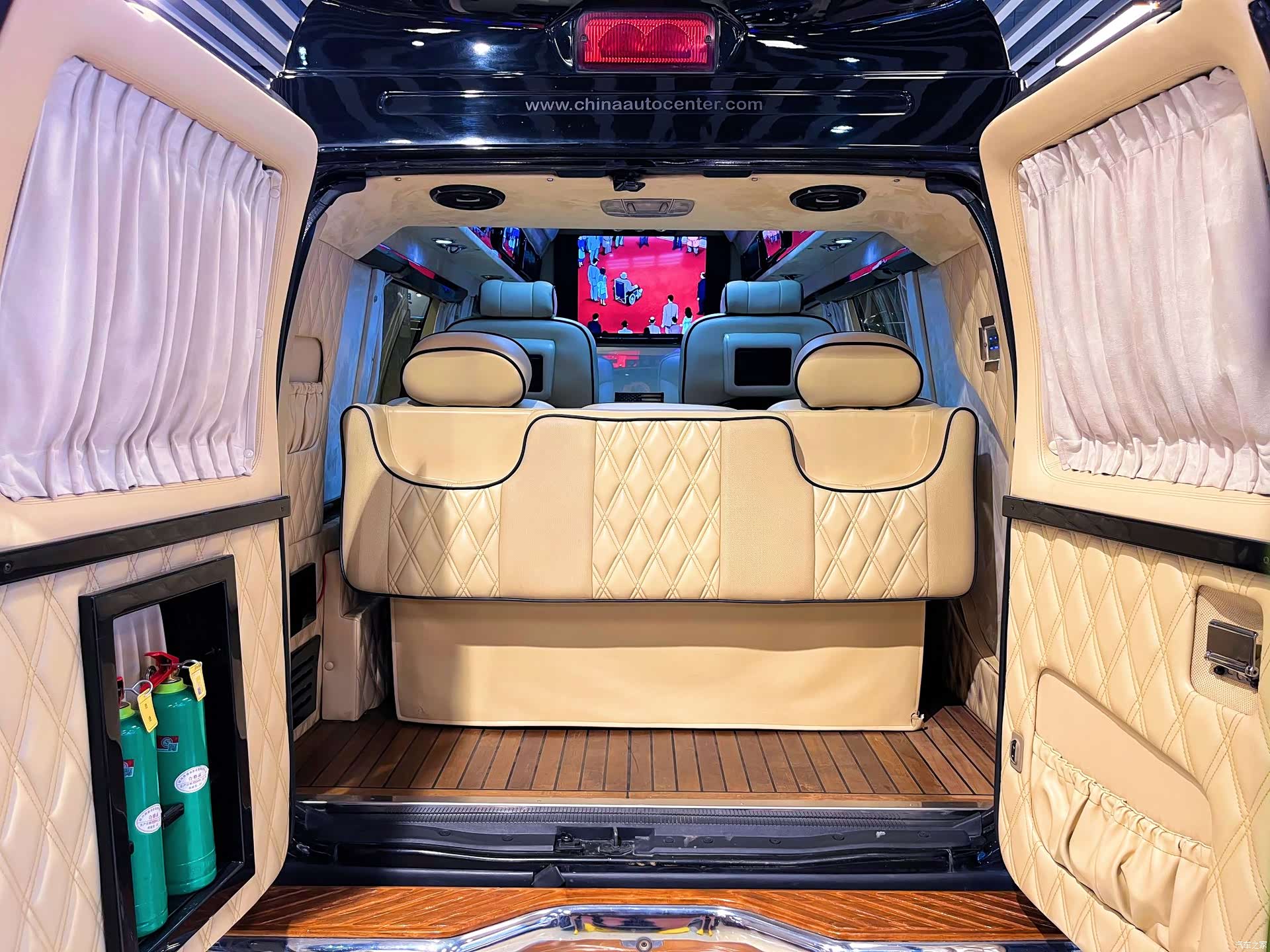 Ford E350, 2012 6
