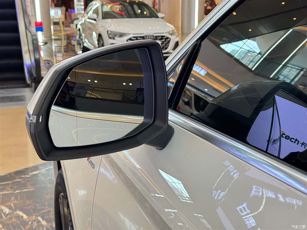 Audi Q5L, 2021 30