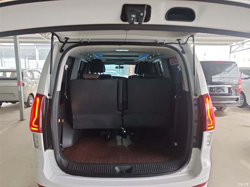 DongFeng M7, 2022 15