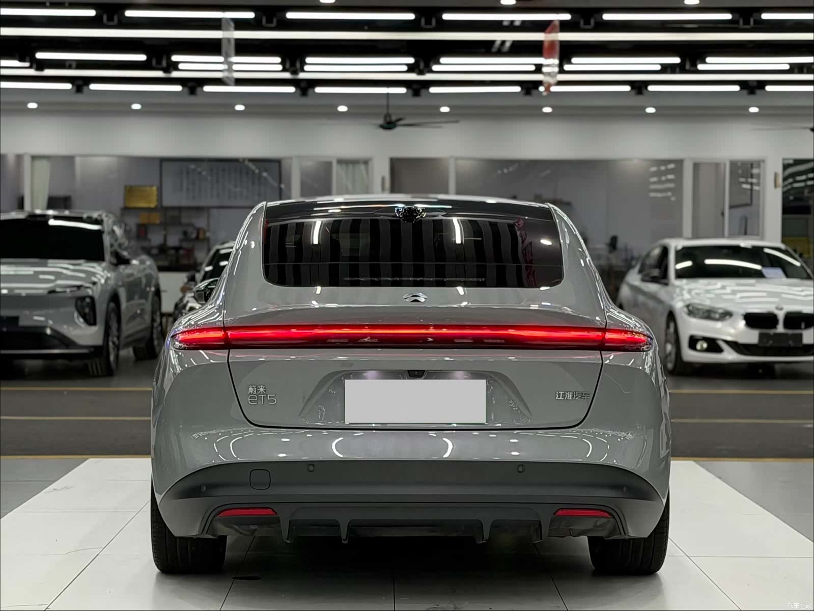 NIO ET5, 2023 все фото