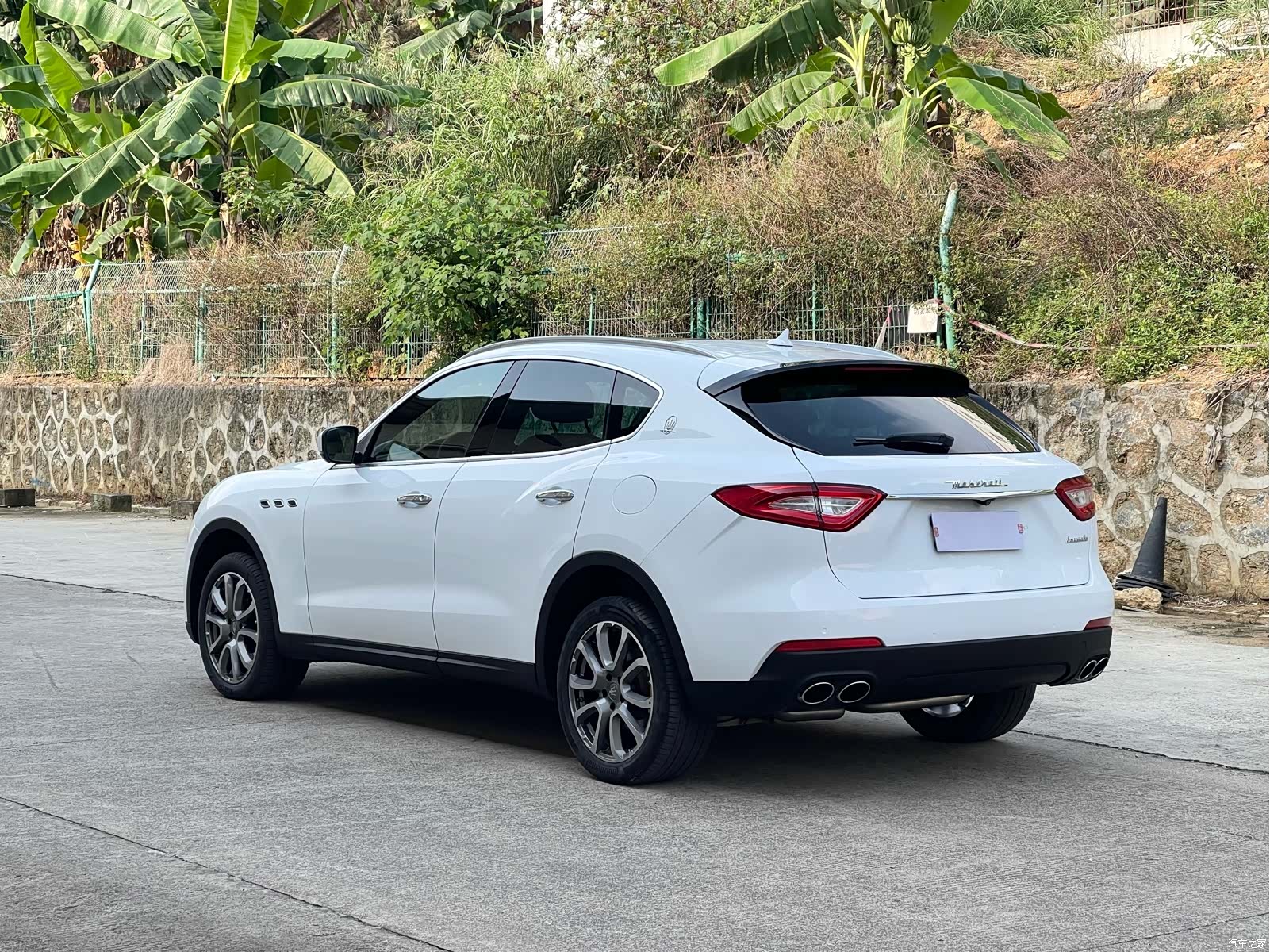 Maserati Levante, 2017 9
