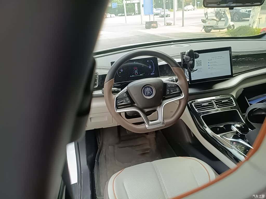 BYD Qin, 2024 11