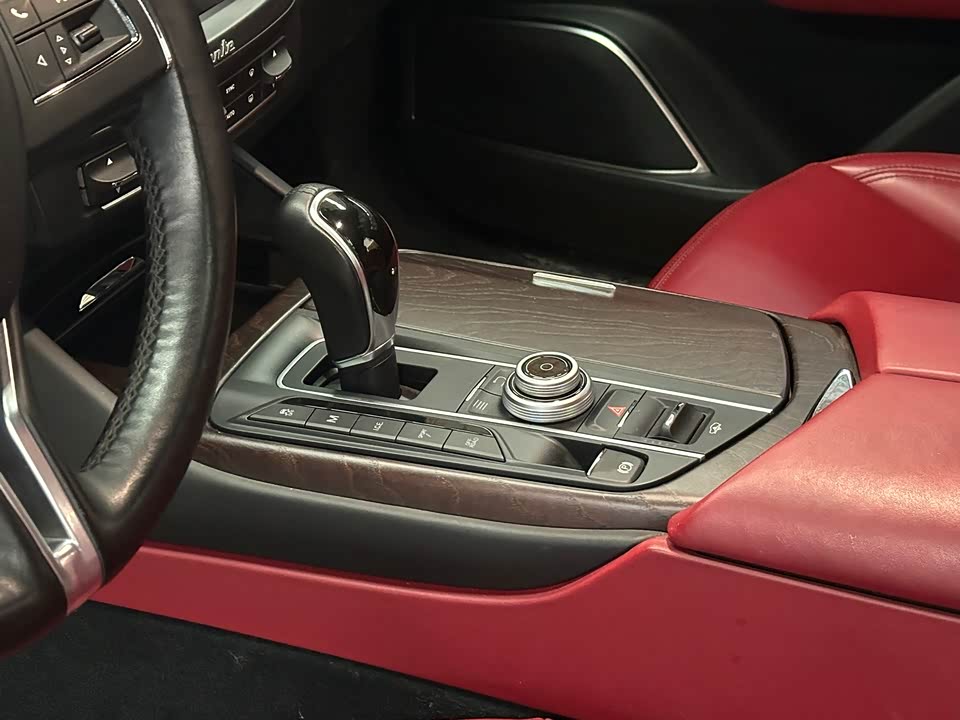 Maserati Levante Maserati Levante