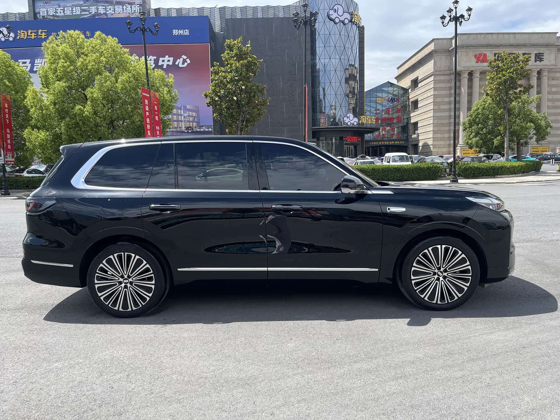 Geely M9, 2025 все фото