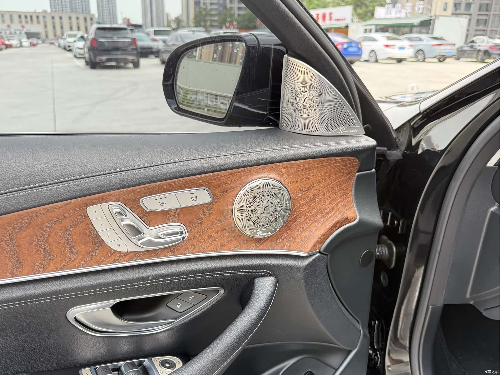 Mercedes-Benz E-Class, 2019 7