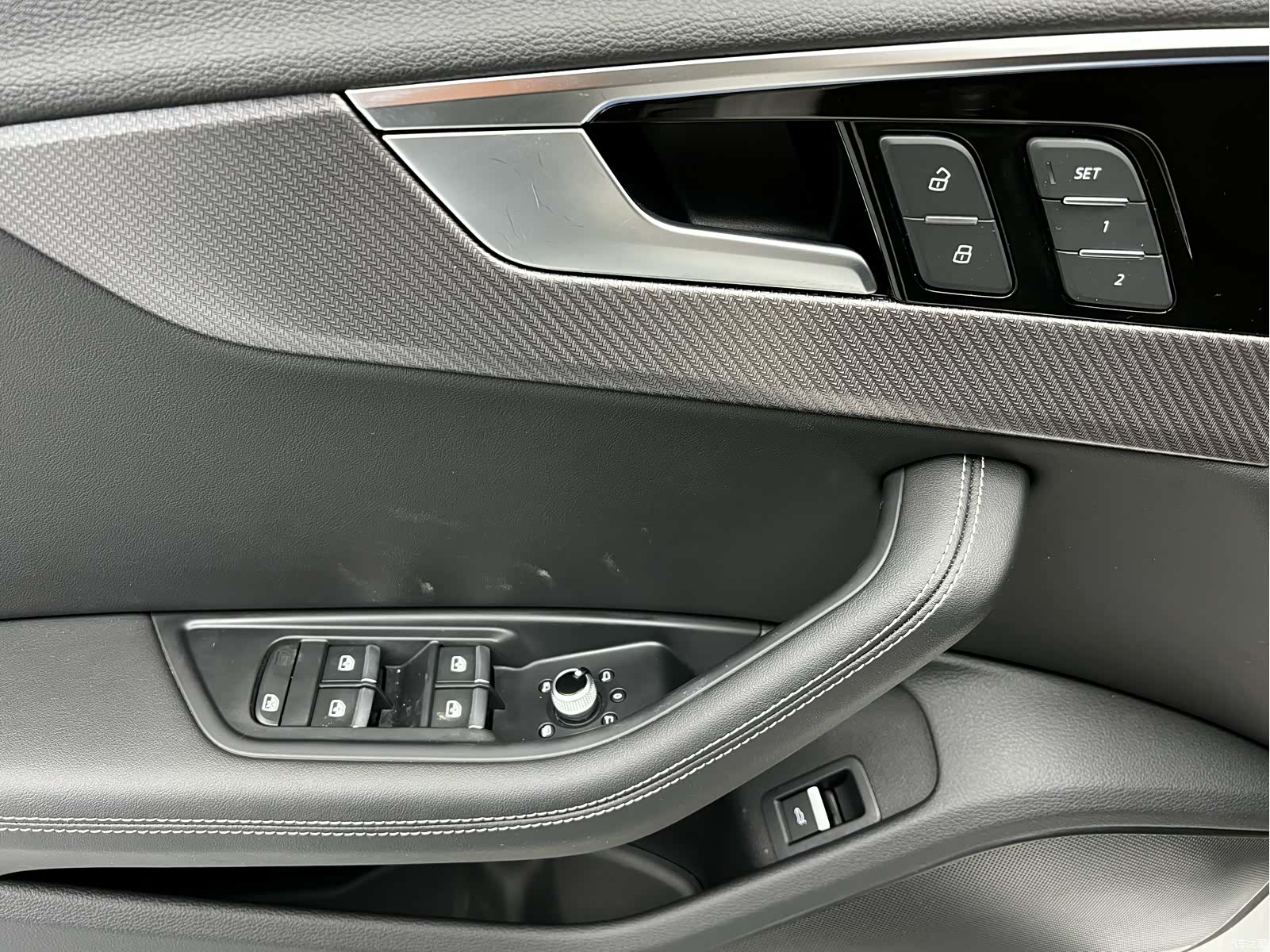 Audi A4L, 2024 все фото