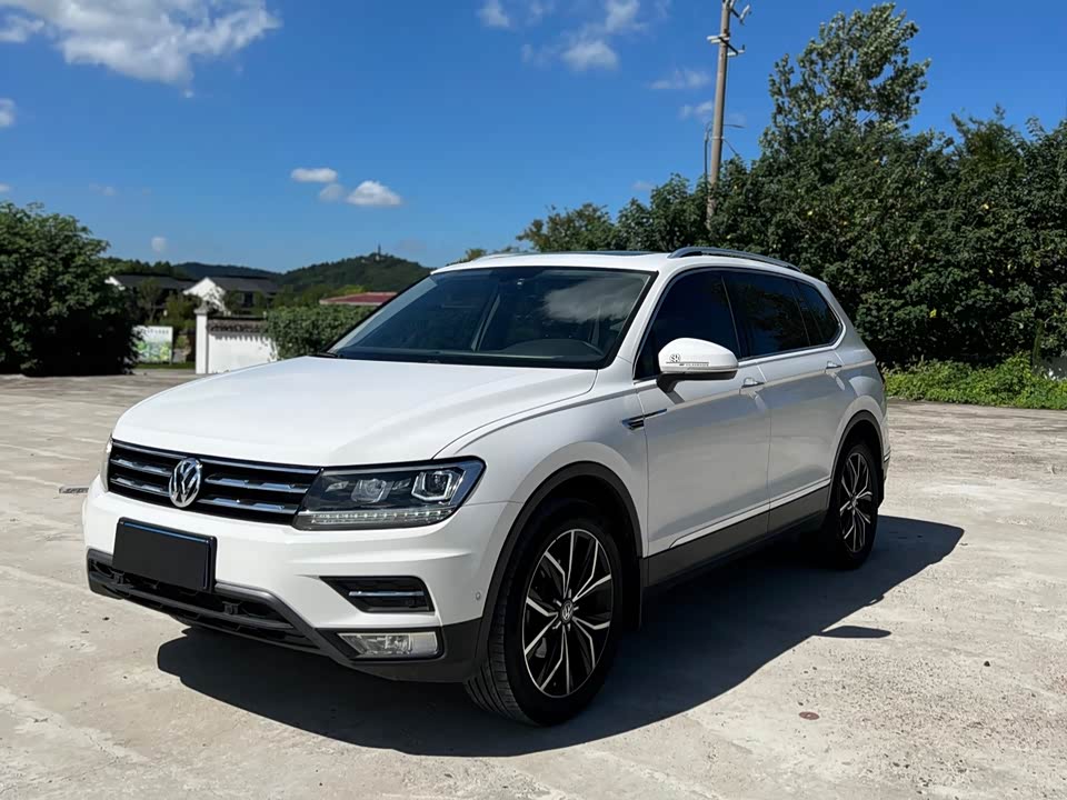 Volkswagen Tiguan L