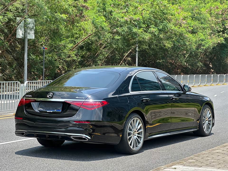 Mercedes-Benz S-class Mercedes-Benz S-class