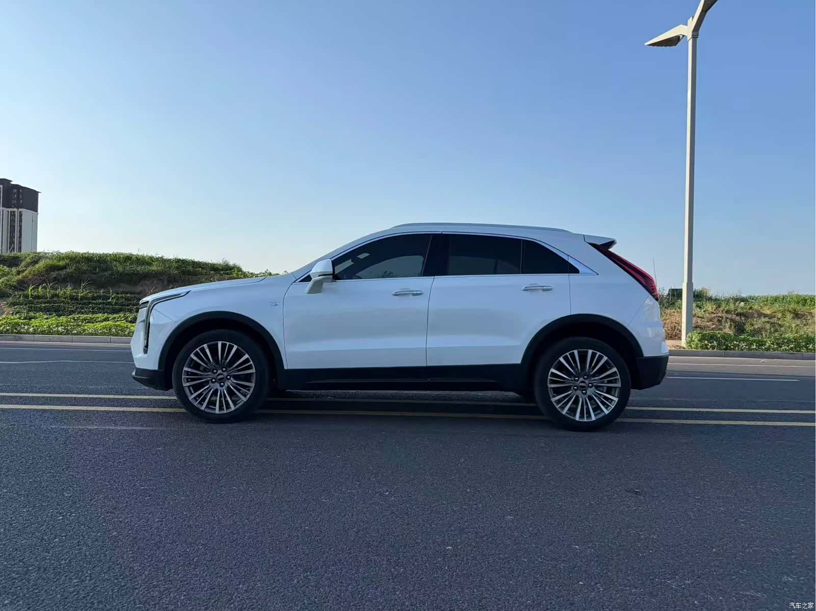 Cadillac XT4, 2025 4