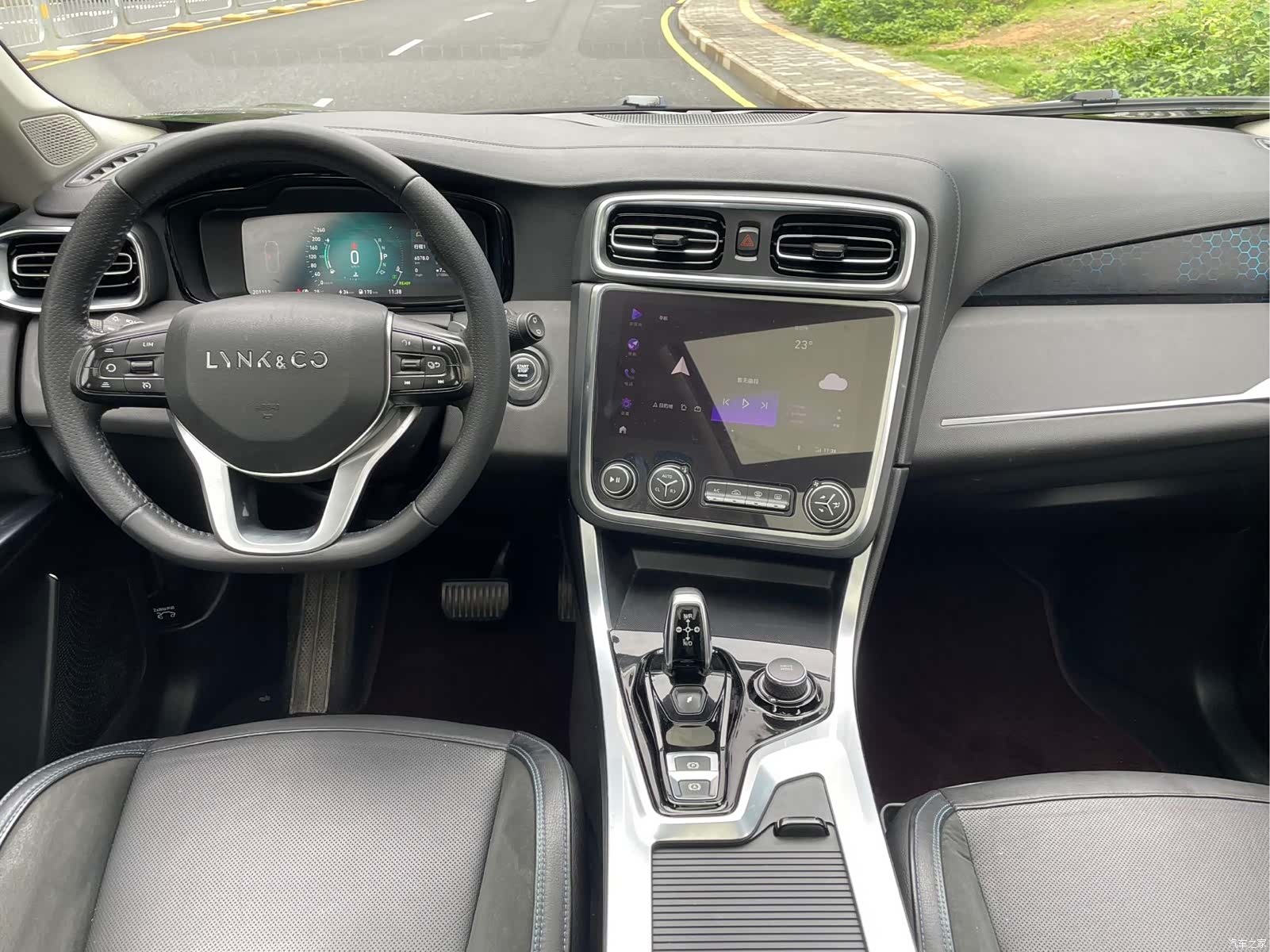 Lynk & Co 01, 2019 10