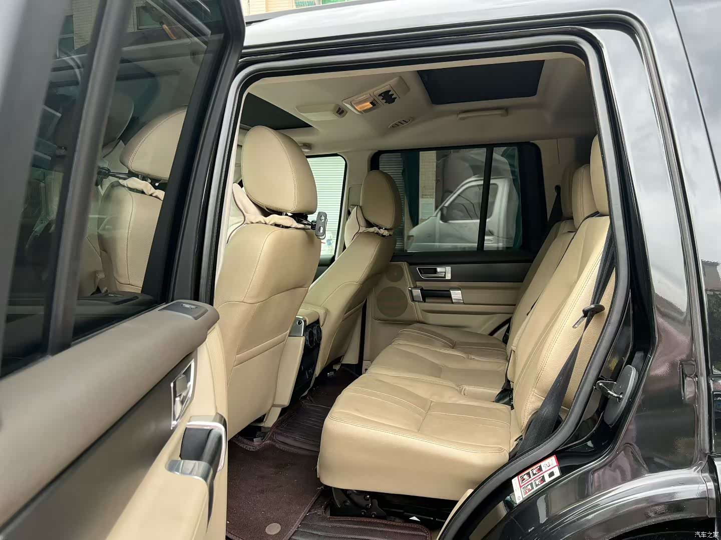 Land Rover Discovery, 2016 все фото