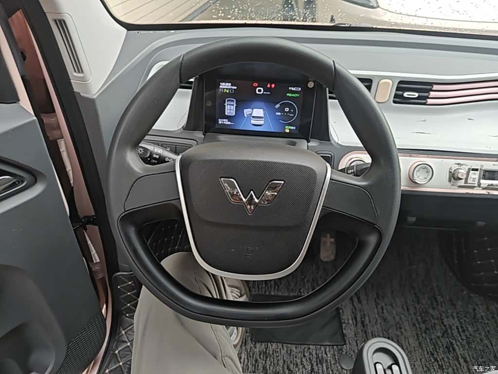 Wuling MINIEV, 2022 11