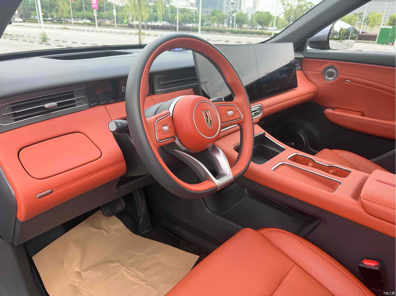 Hongqi HS6, 2025 все фото