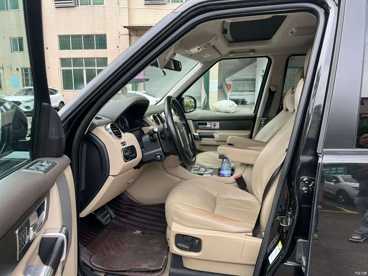 Land Rover Discovery, 2016 4