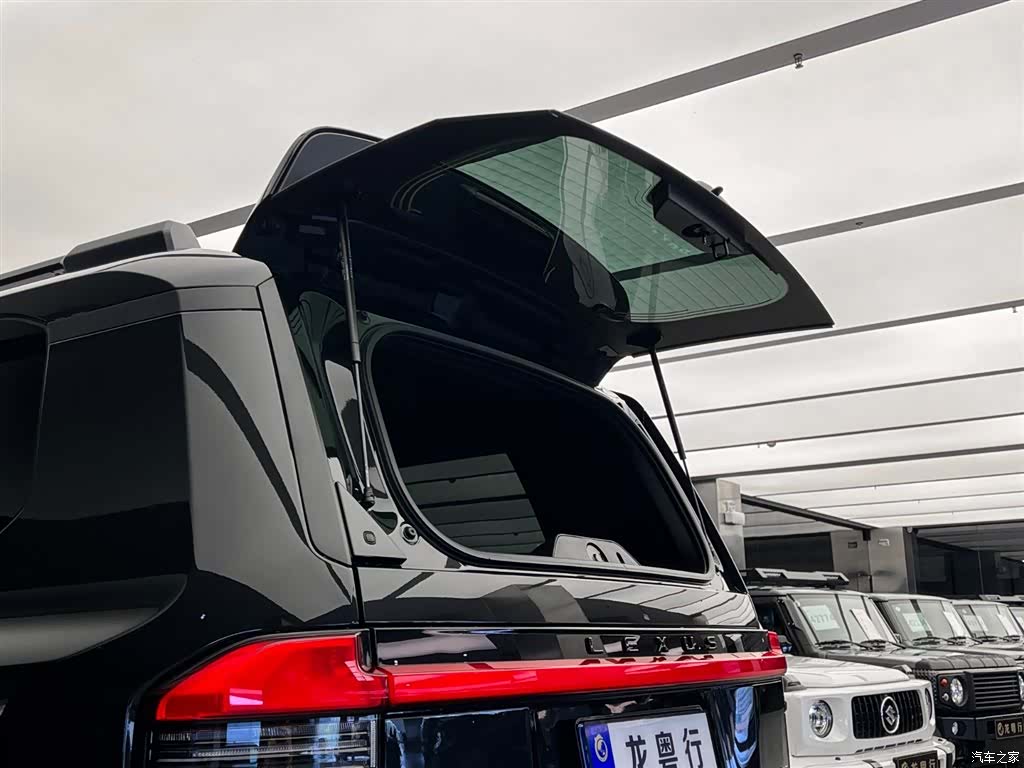 Lexus GX, 2025 15