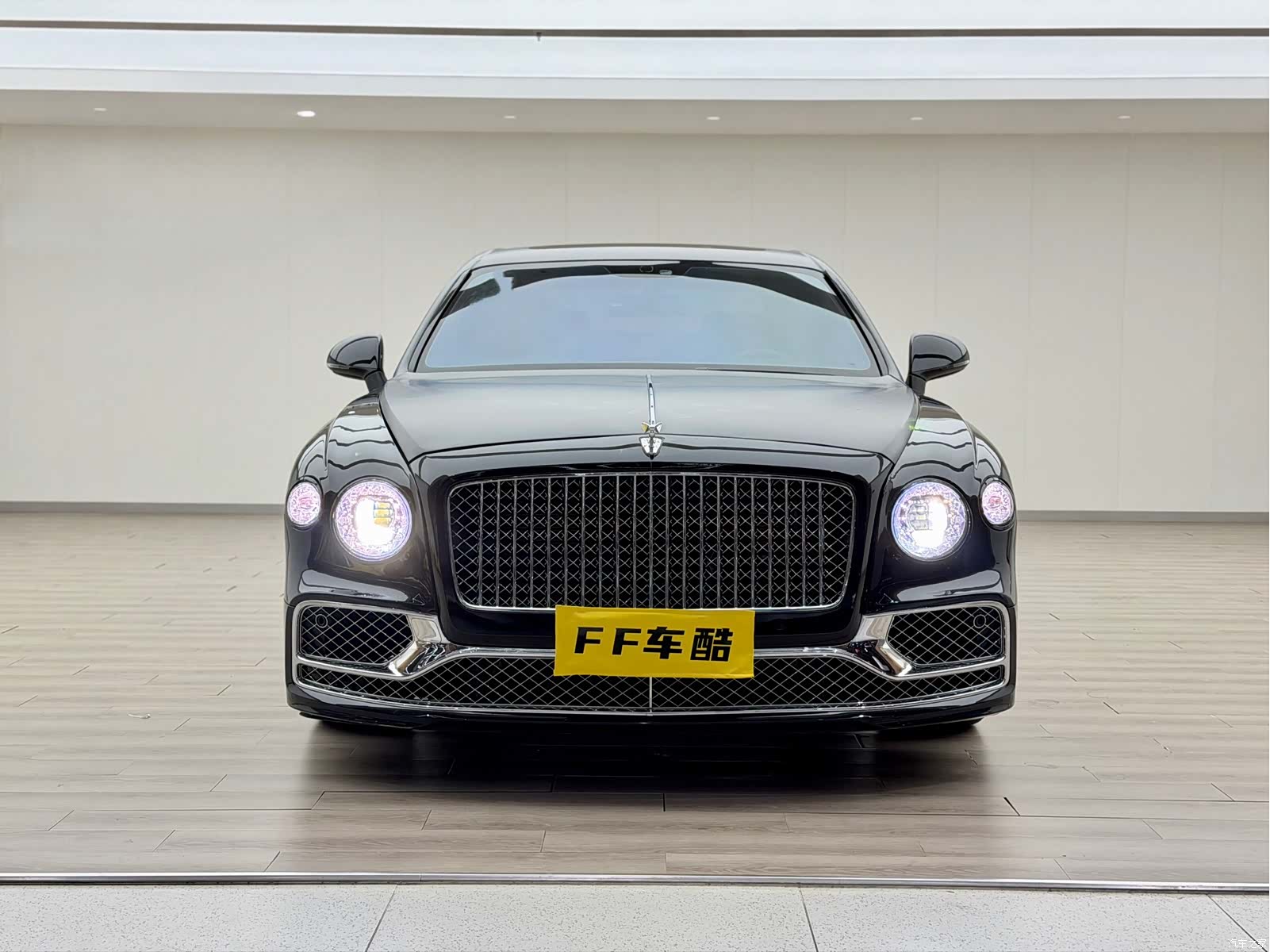 Bentley Flying Spur, 2008 2