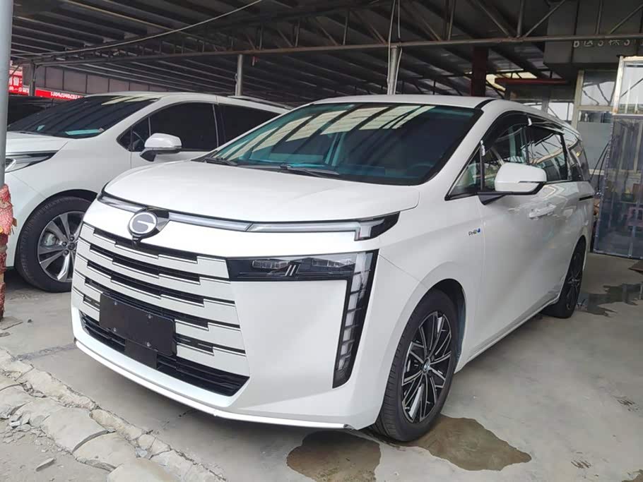GAC E8 PHEV