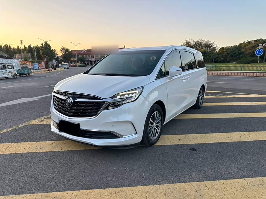 Buick GL8 2020, фото 2