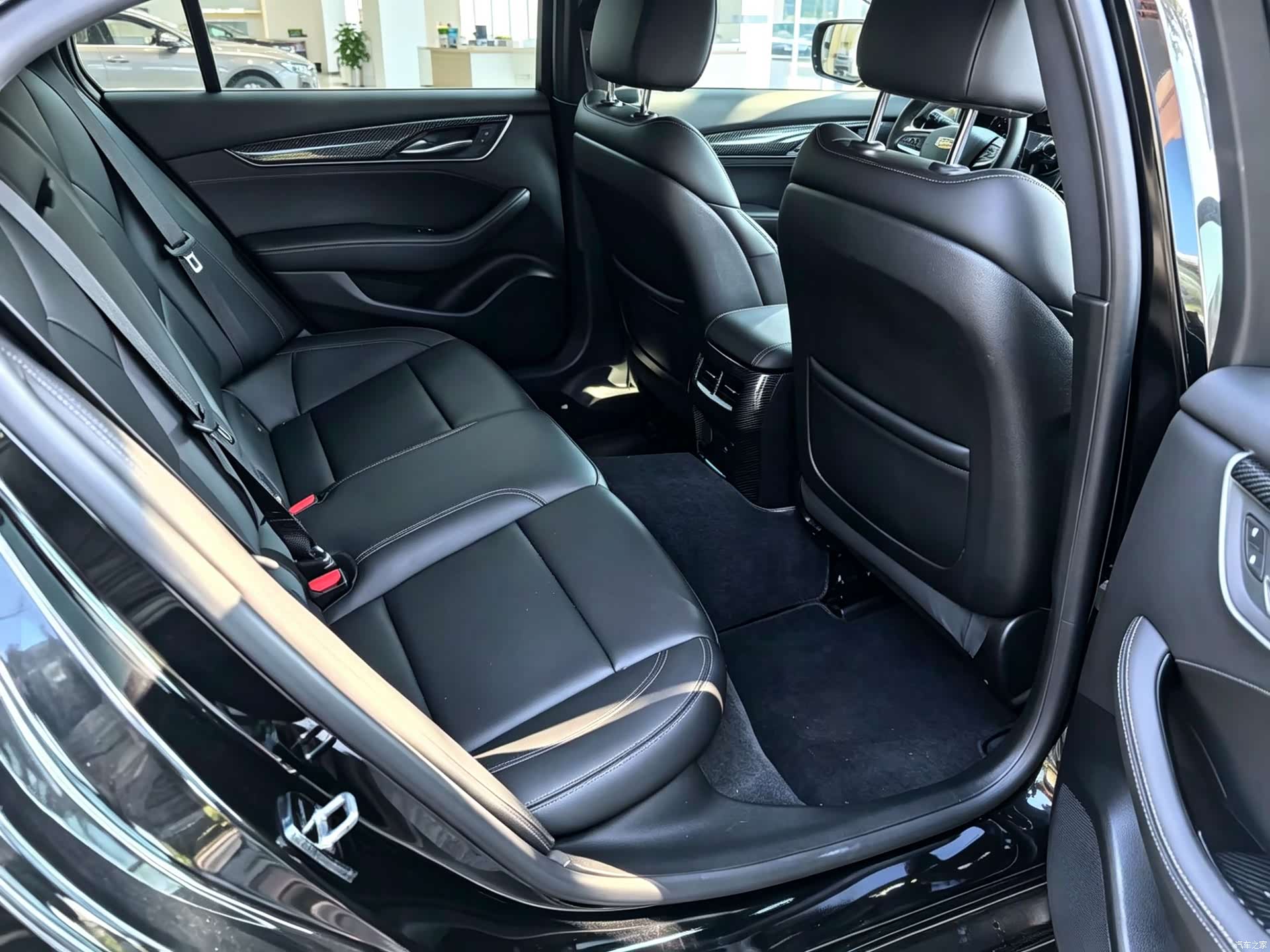 Cadillac CT5, 2020 10
