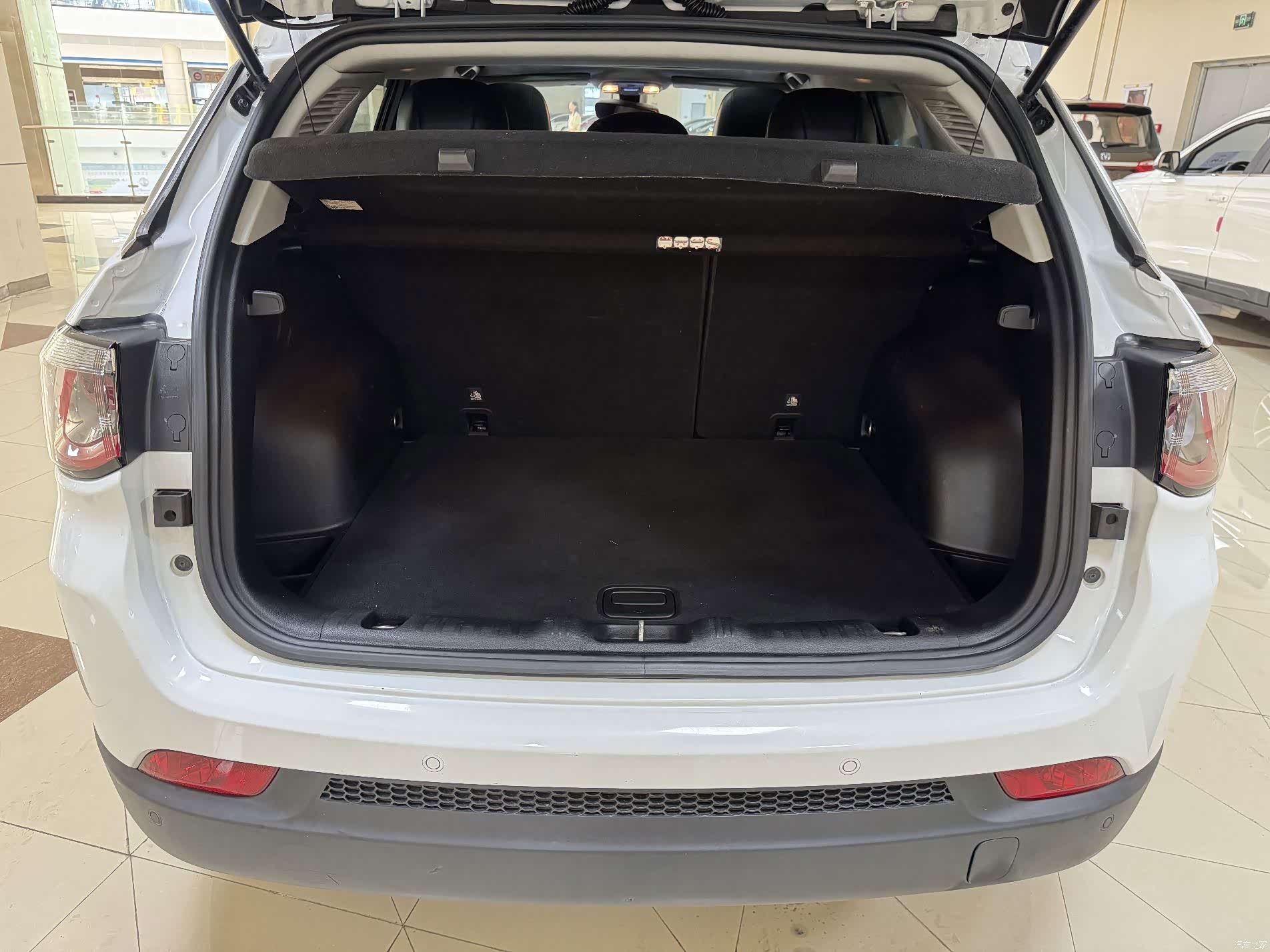Jeep Compass, 2018 17