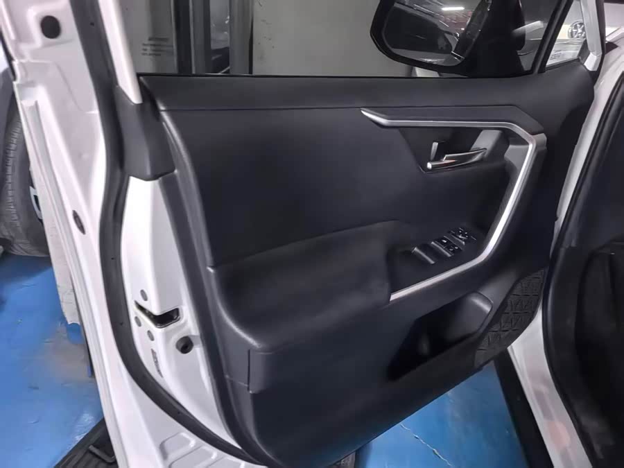Toyota Wildlander 2021, фото 8