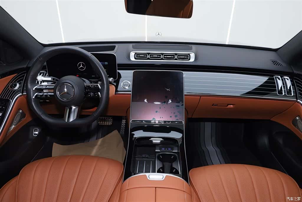 Mercedes-Benz S-Class, 2023 29