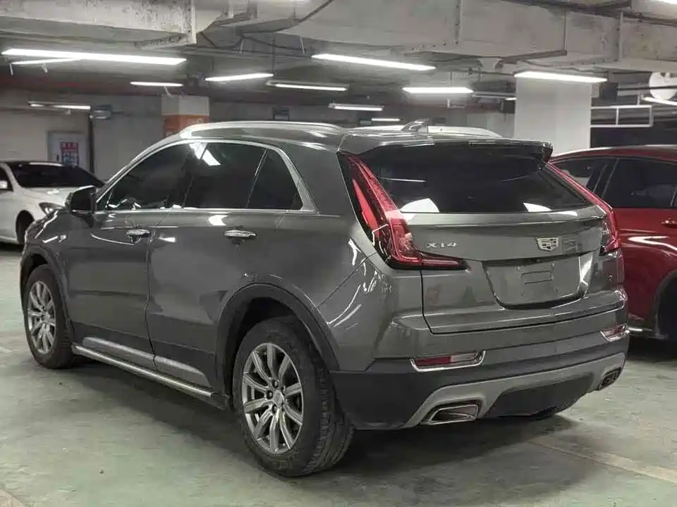 Cadillac XT4