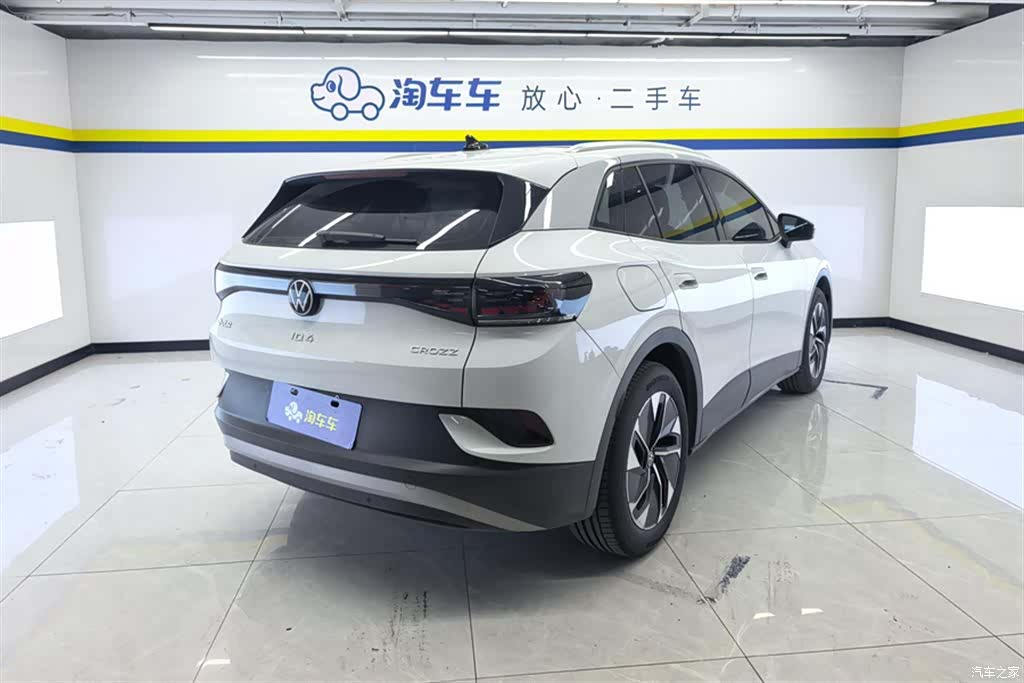 Volkswagen ID.4, 2025 3