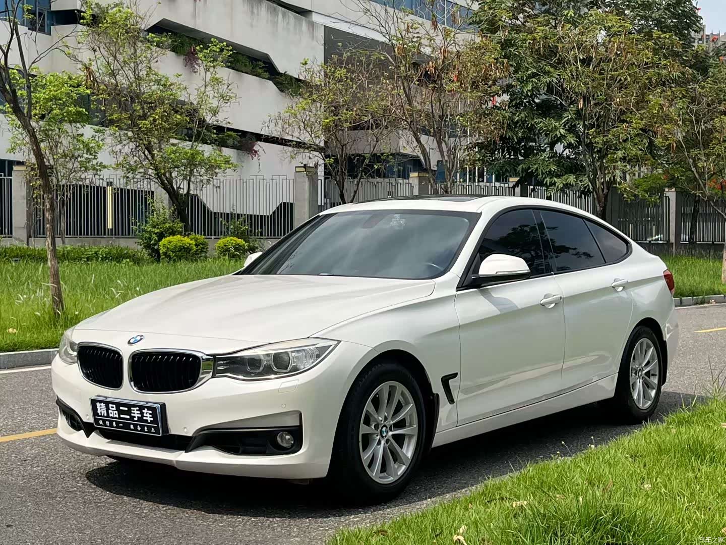 BMW 3 Series, 2015 1
