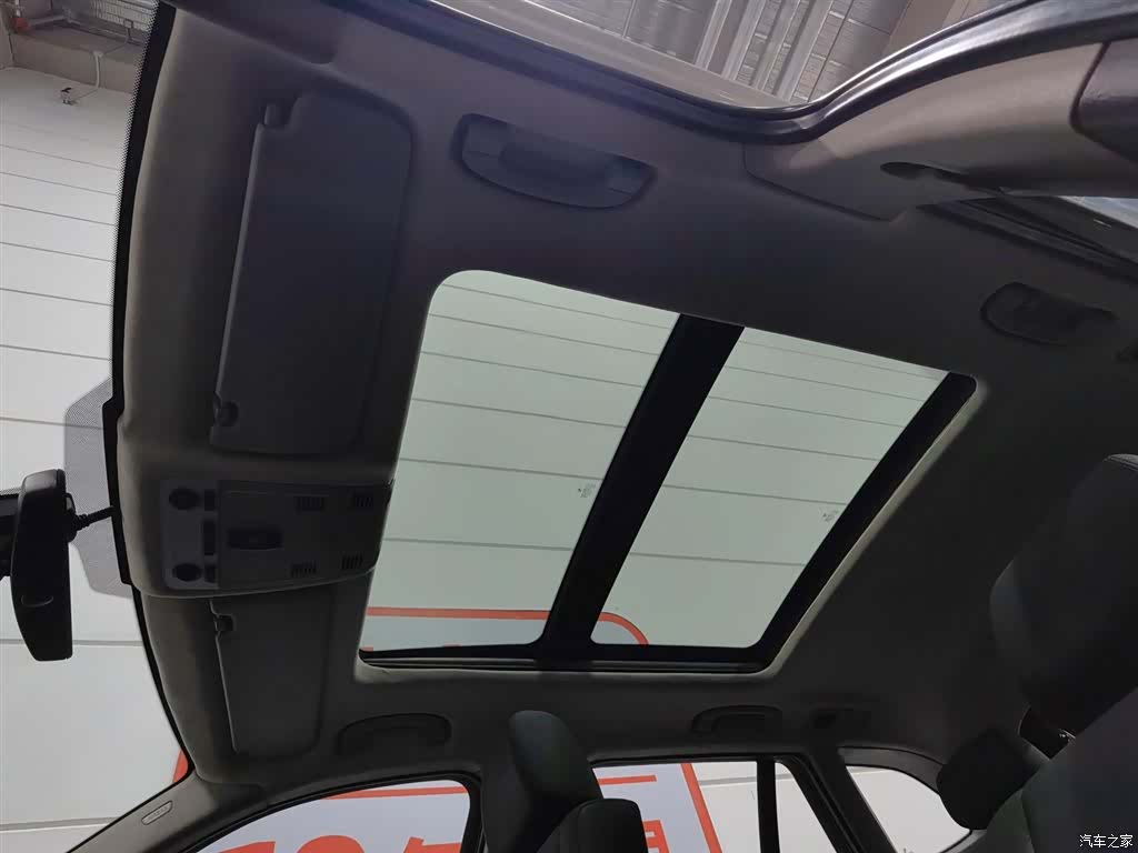 BMW X1, 2012 14