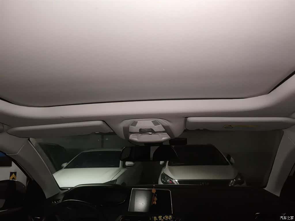 Peugeot 5008, 2017 14