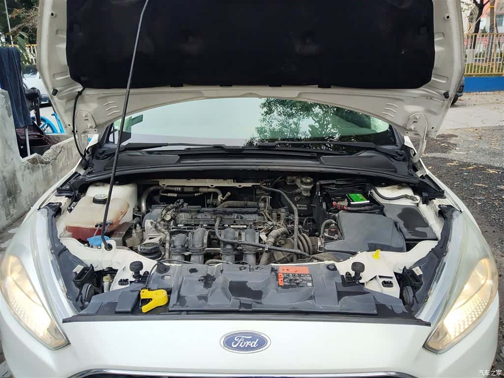 Ford Focus, 2016 11