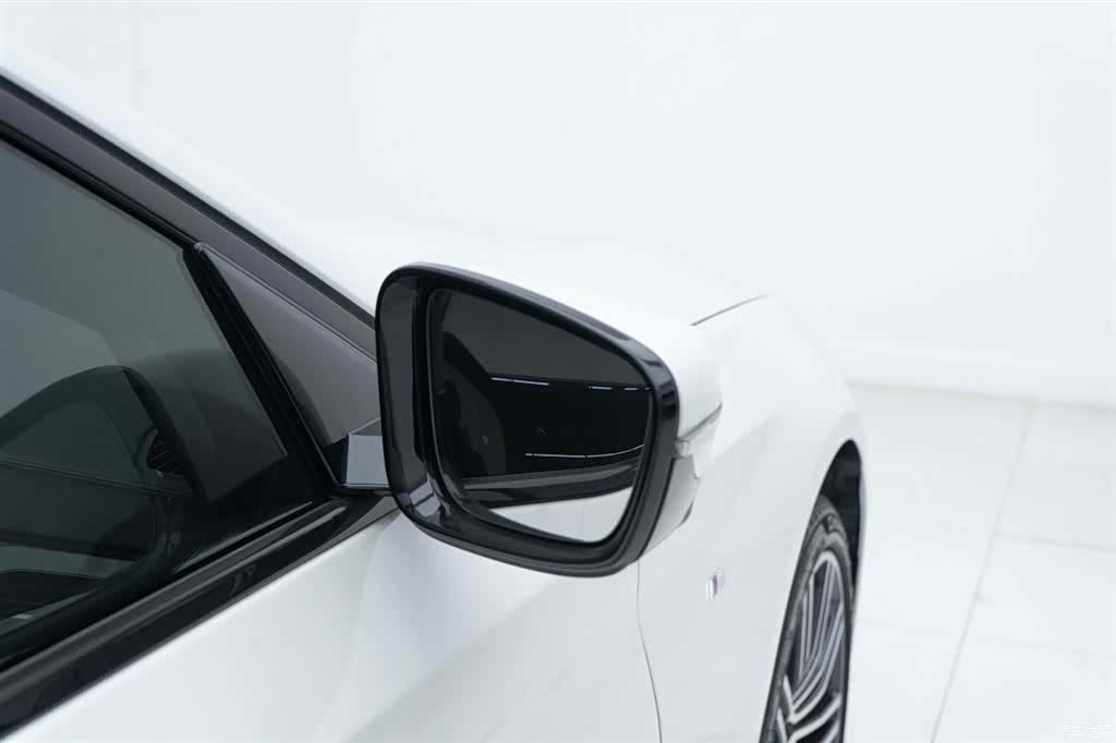 BMW 5 Series, 2017 8