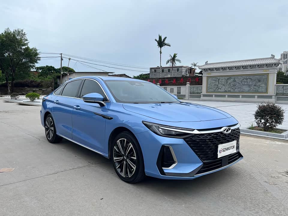 Chery Arrizo 8