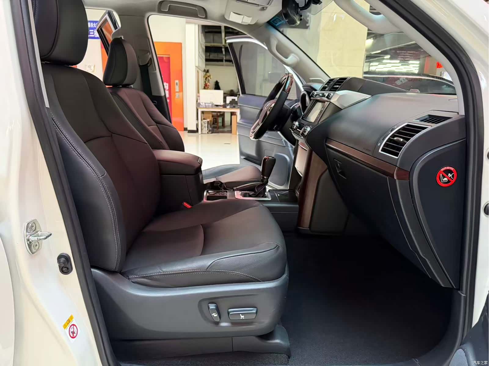 Toyota Prado, 2017 12