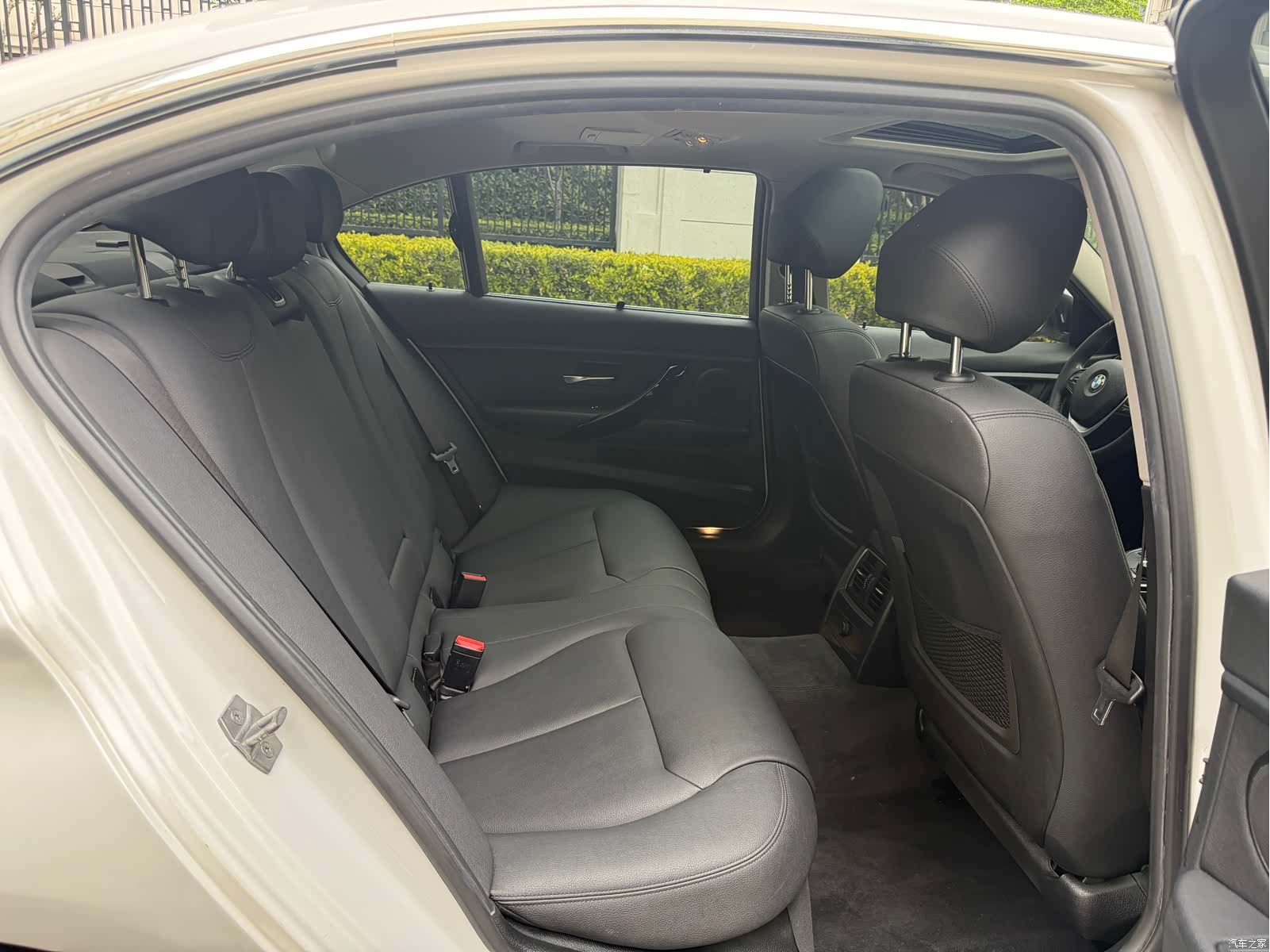 BMW 3 Series, 2017 15