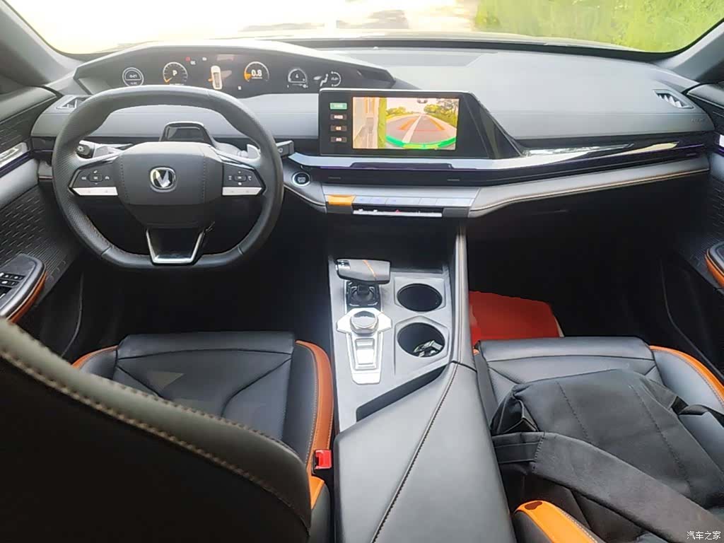 Changan UNI-V, 2023 10