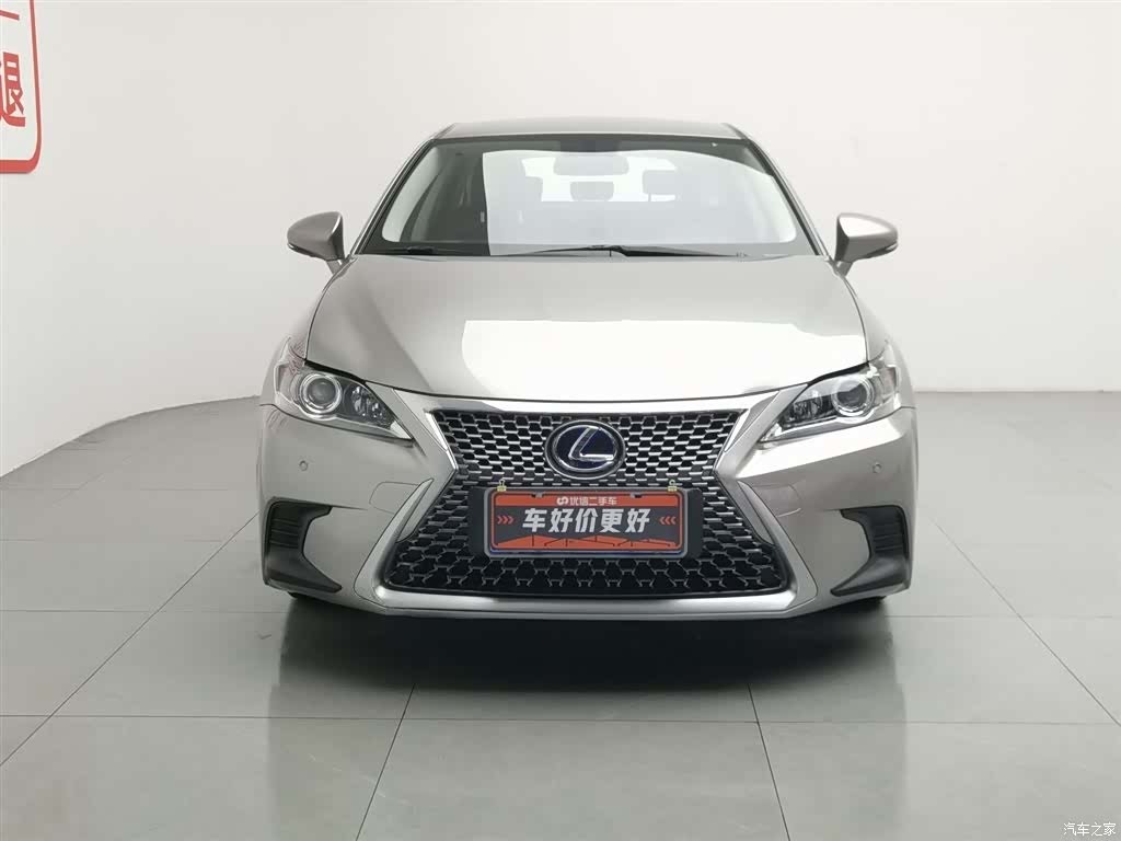 Lexus CT, 2018 3